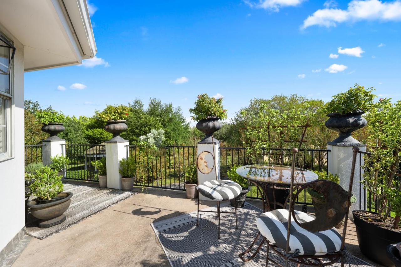 The Plantation House Boutique Inn Pflugerville Exterior foto