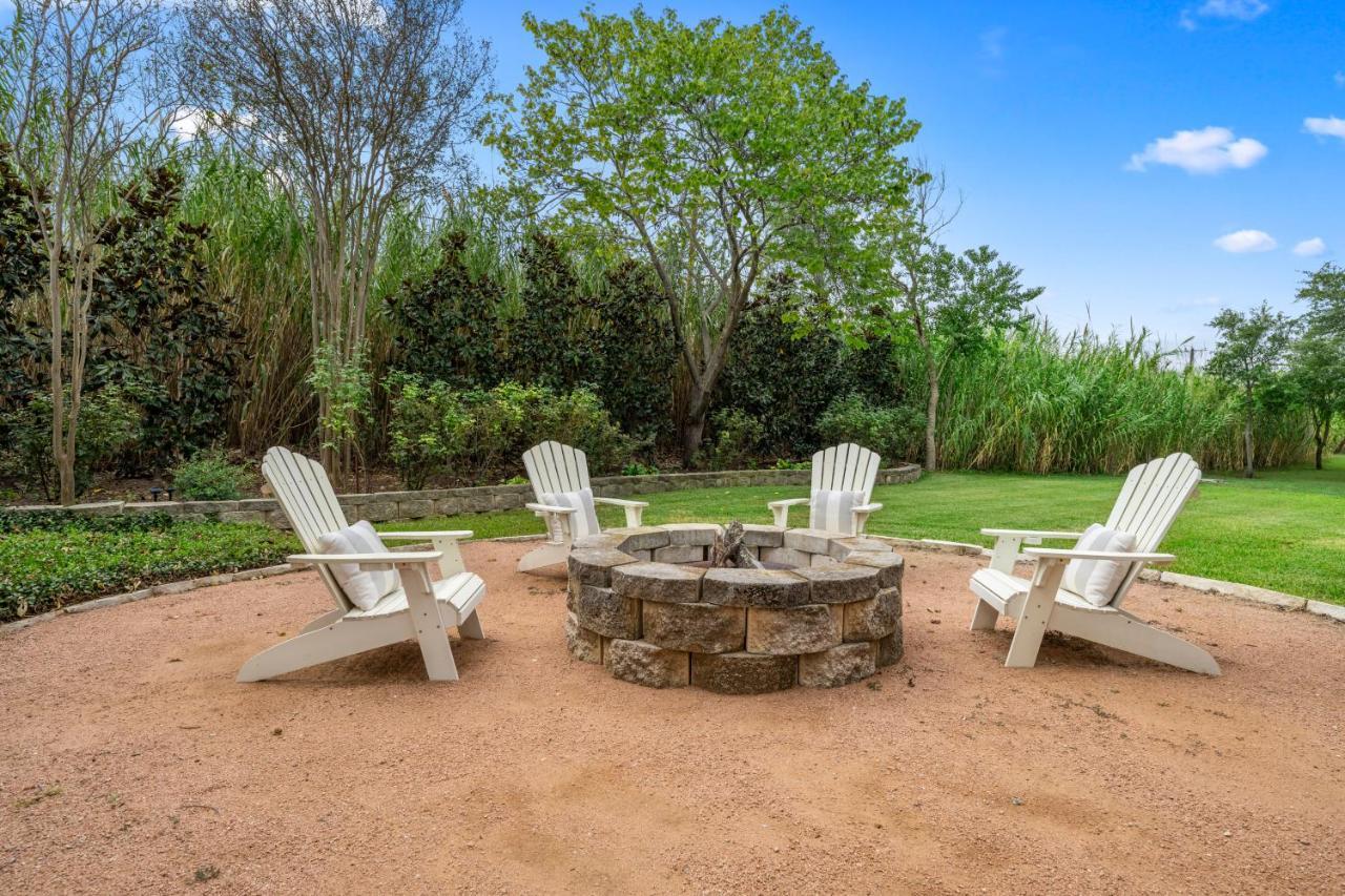 The Plantation House Boutique Inn Pflugerville Exterior foto